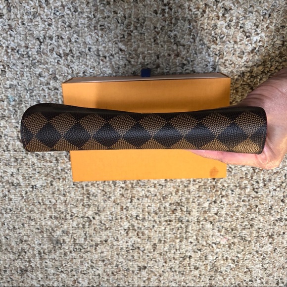 🚫SOLD🚫Louis Vuitton Caissa Wallet - Picture 7 of 13